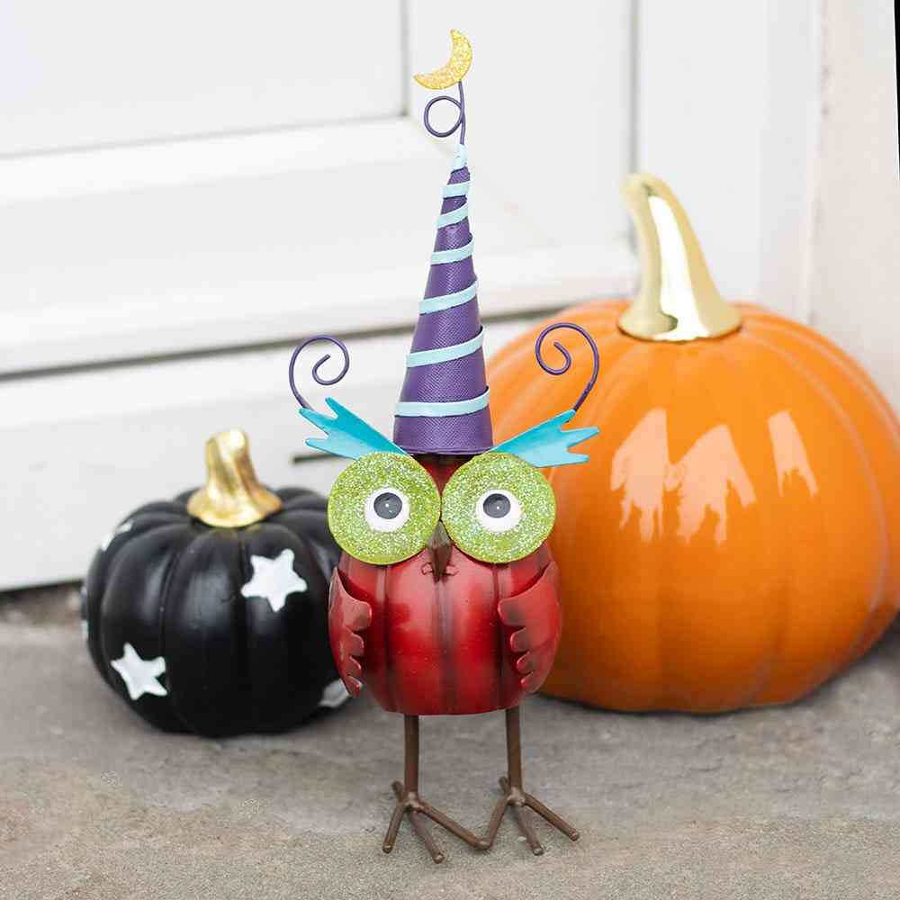 Something Different - Red Metal Owl Ornament with Witch Hat Garden figure - Multicolours